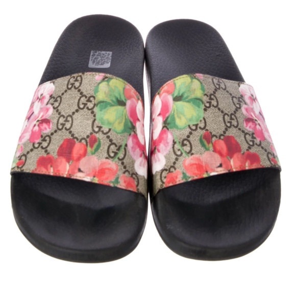 GUCCI GG SUPREME FLORAL SLIDES - Picture 1 of 5